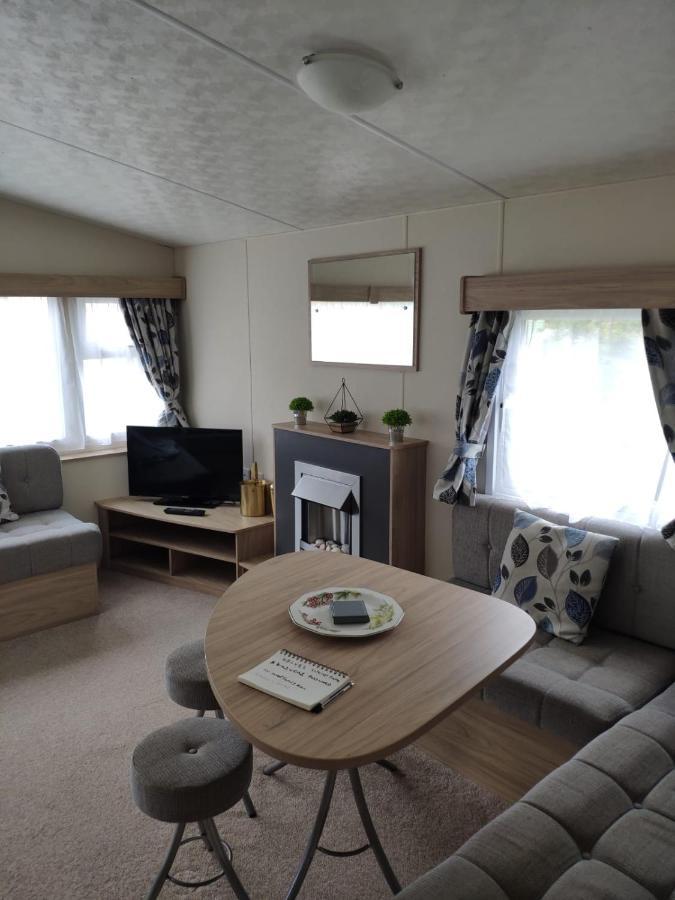 Holiday home Lovely Static 8 Bed Caravanat At Billing Aquadrome *